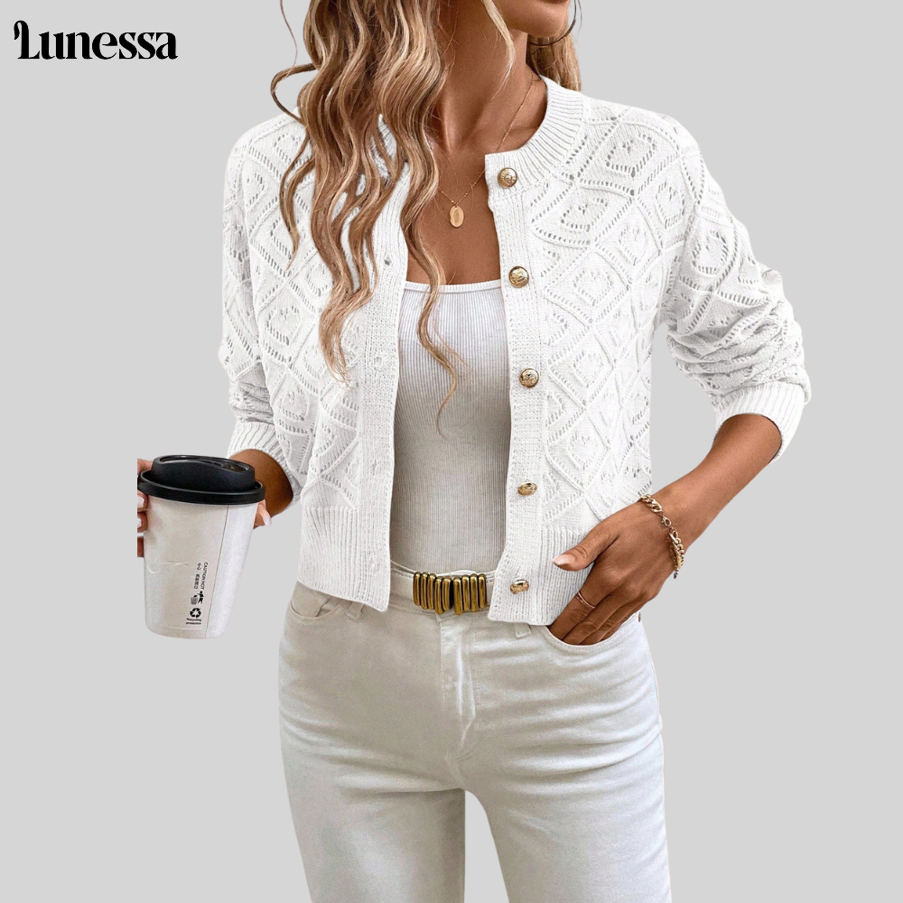 Lunessa™ Emilia Cardigan – Eleganz im Detail