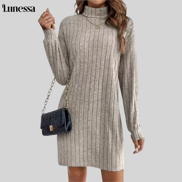 Lunessa™ Noire Élegance Strickkleid