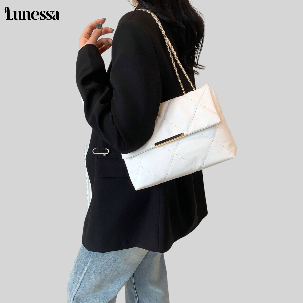 Lunessa™ Quilted Chain Bag – Luxus trifft Alltag