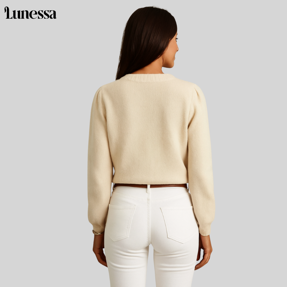 Lunessa™ Amélie Cardigan – Eleganz für Alltag & Büro