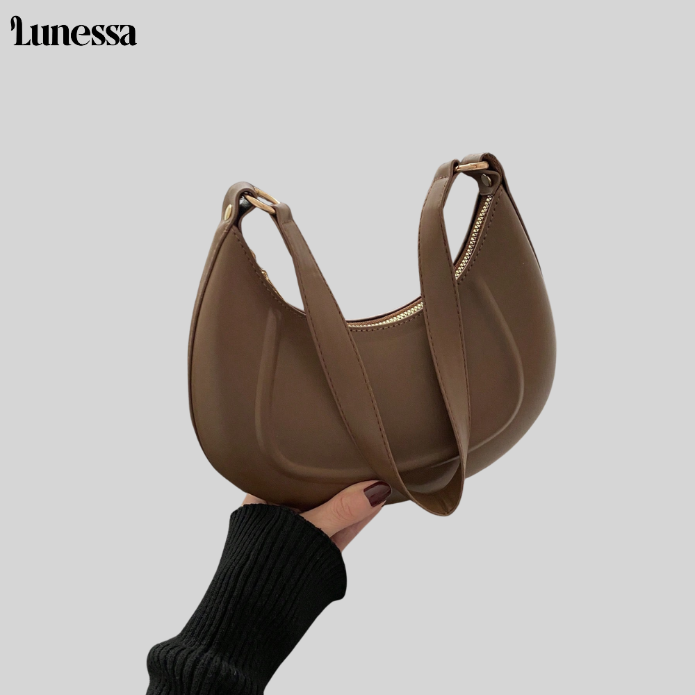Lunessa™ Aurea Crescent Bag – Minimalismus trifft Eleganz