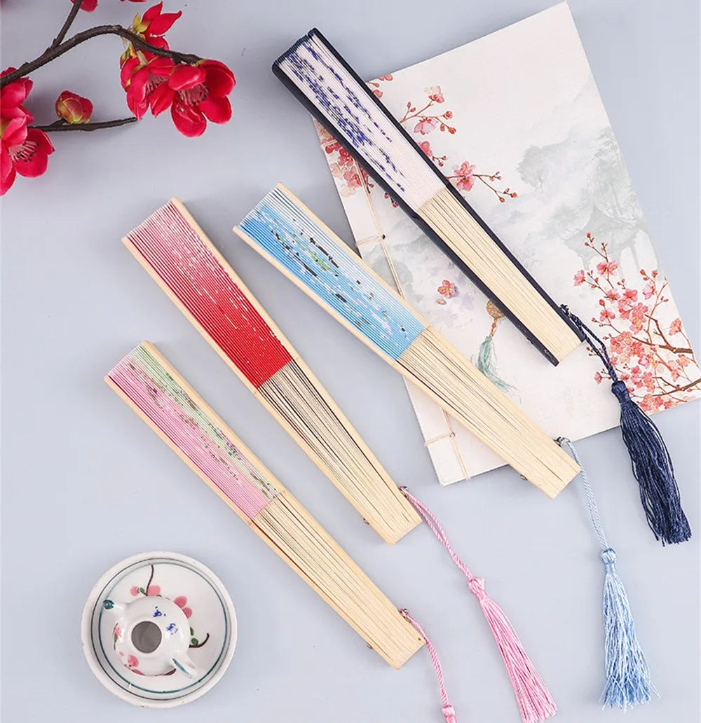 Sakura Fächer™ – Elegante Sommerfrische im floralen Design