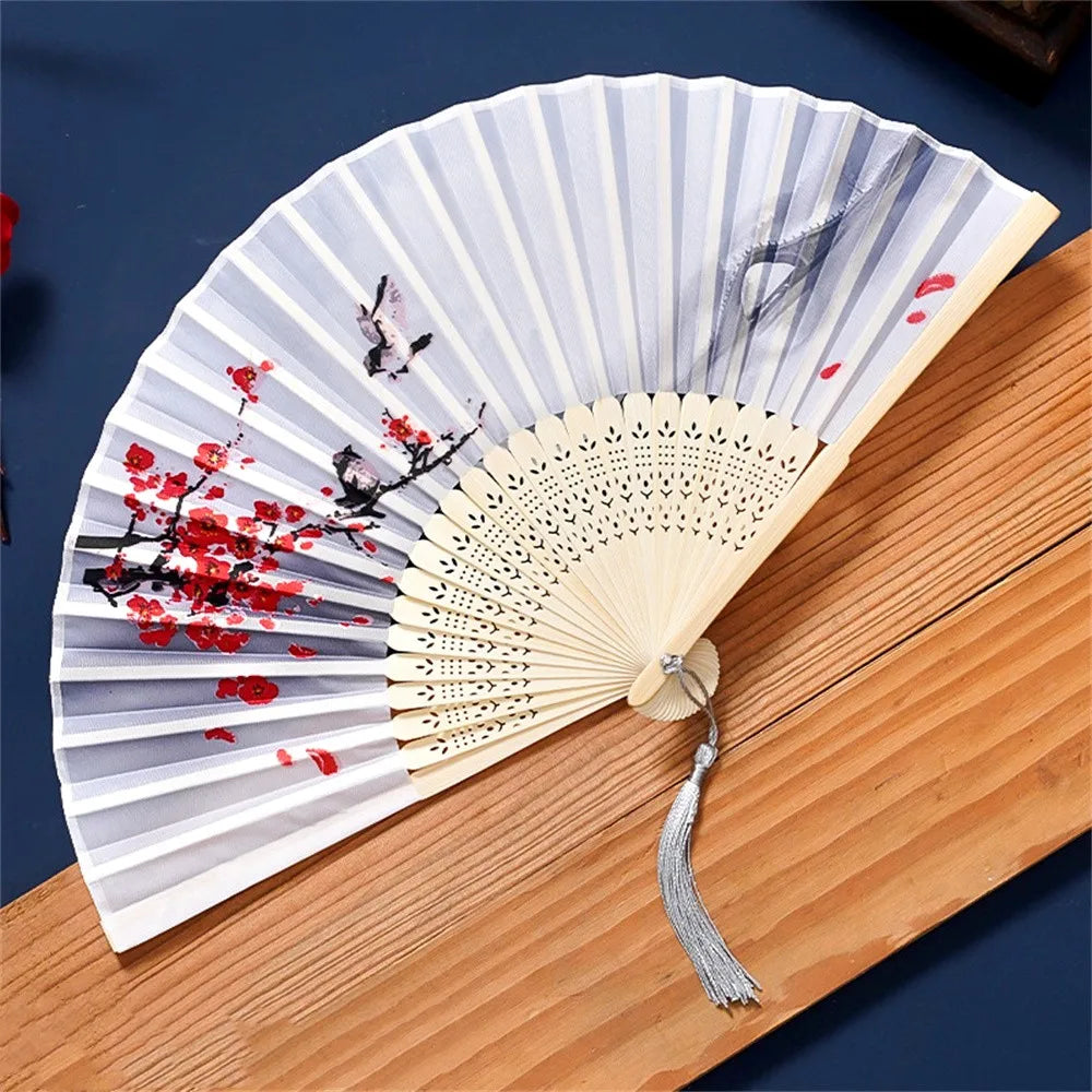Sakura Fächer™ – Elegante Sommerfrische im floralen Design